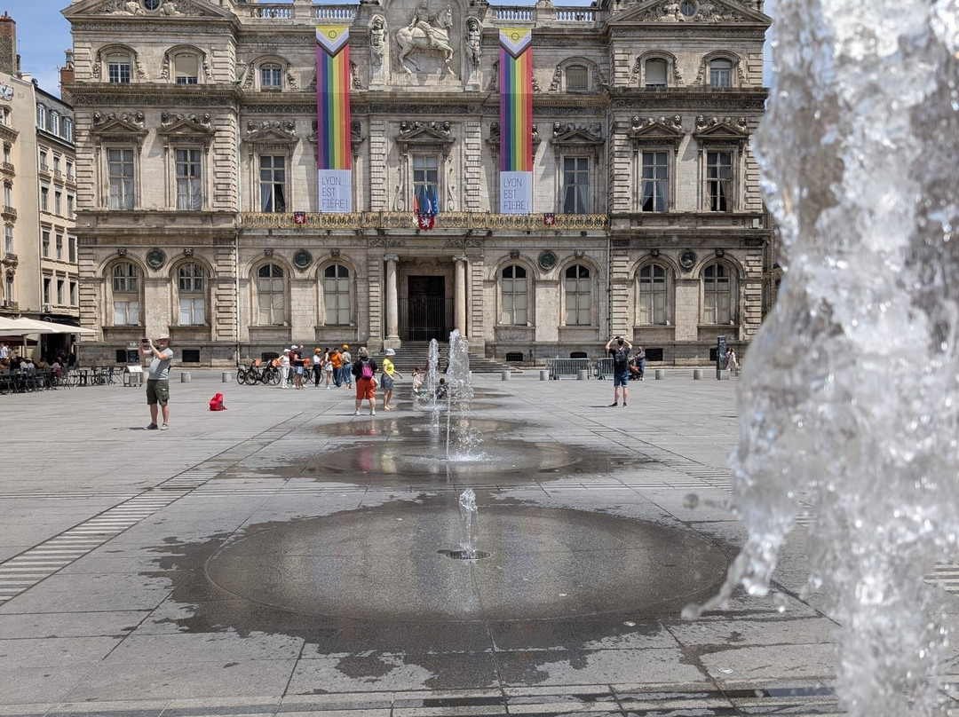 La Fontaine Bartholdi-里昂必去景点