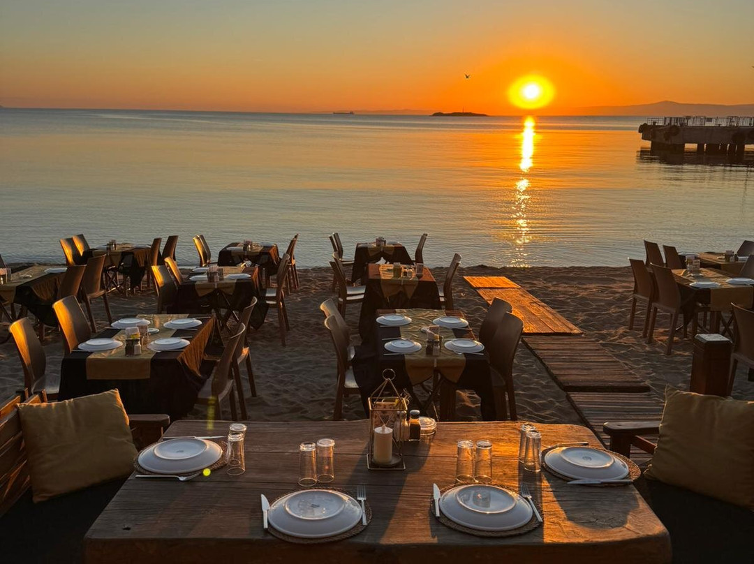 Tanz Beach & Restaurant