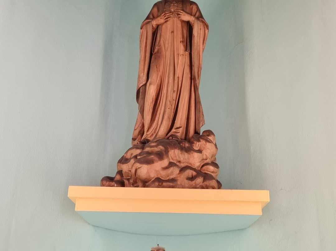 Chiesa di Sant'Ambrogio-Laveno-Mombello必去景点