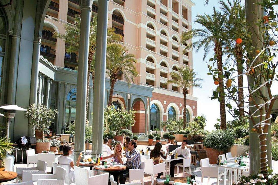 蒙特卡洛湾度假酒店主图