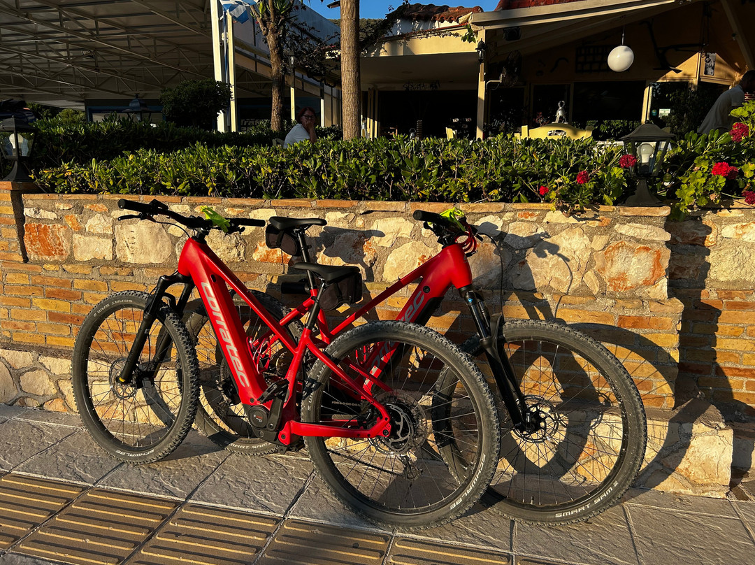 Cycling Center Zakynthos Podilatadiko-扎金索斯镇必去景点