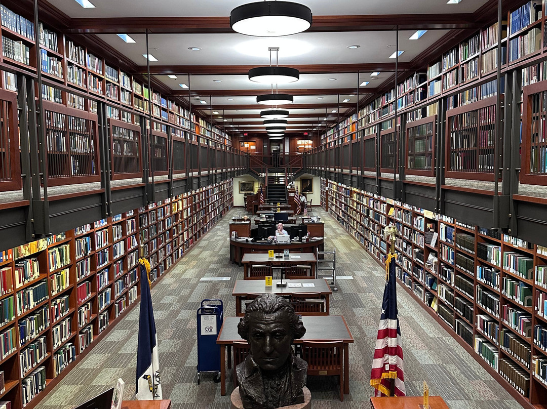 Sons of the American Revolution Genealogical Research Library-路易斯维尔必去景点