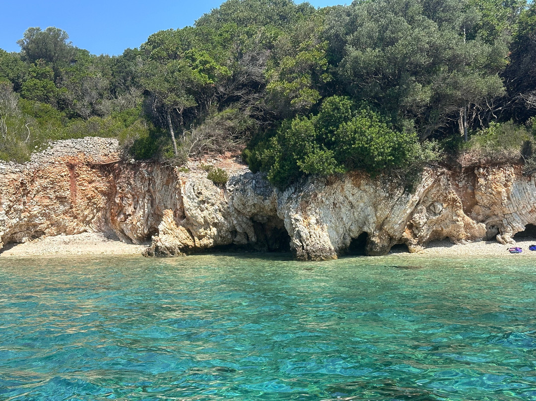 Ionian Boats-Nidri必去景点