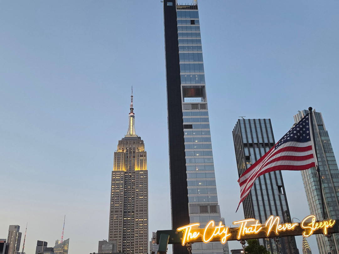 230 FIFTH ROOFTOP BAR NYC-纽约市必去景点