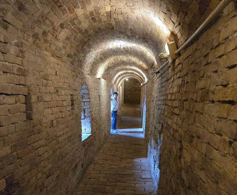 Rocca di Acquaviva Picena-Acquaviva Picena必去景点
