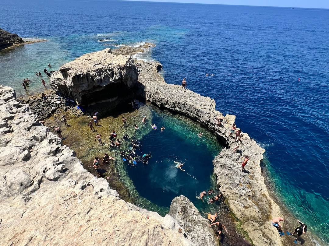 Atlantis Diving Center-Marsalforn必去景点