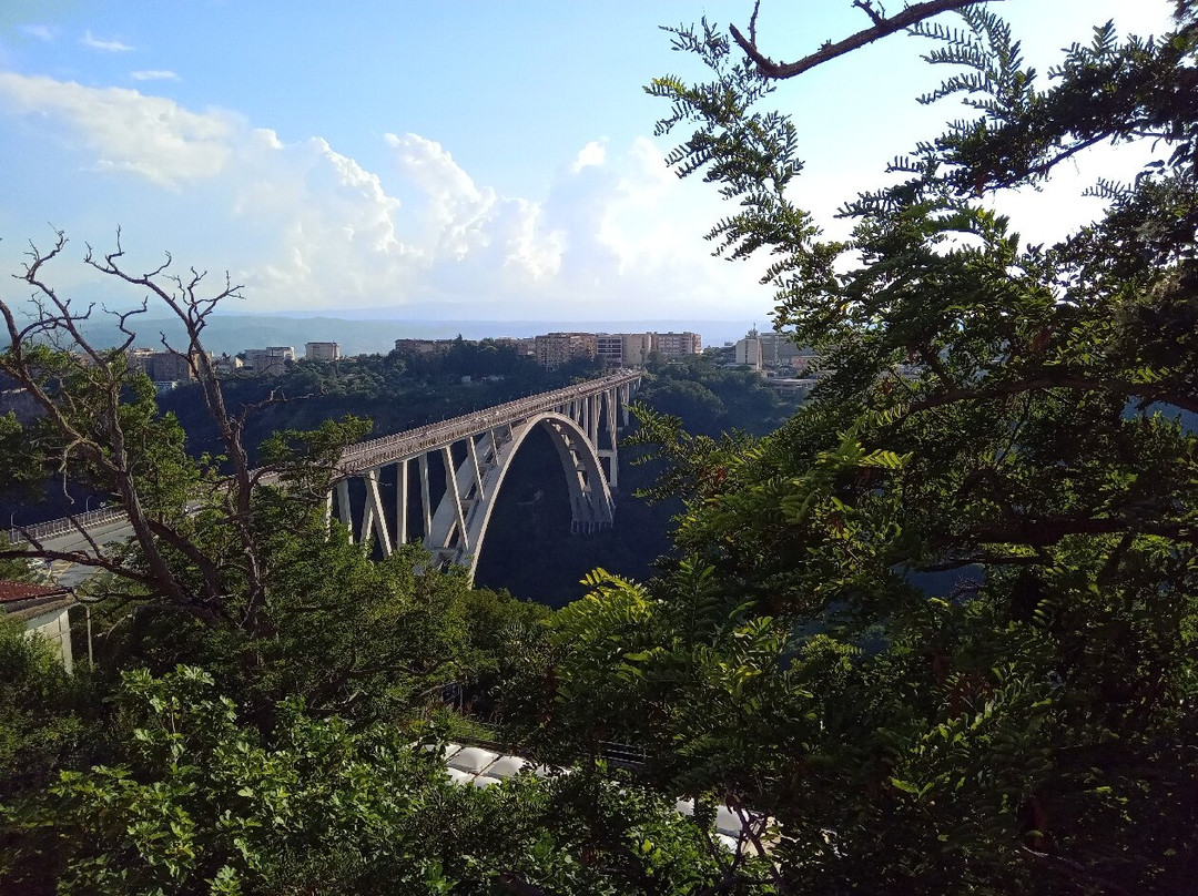 Ponte Bisantis-卡坦扎罗必去景点