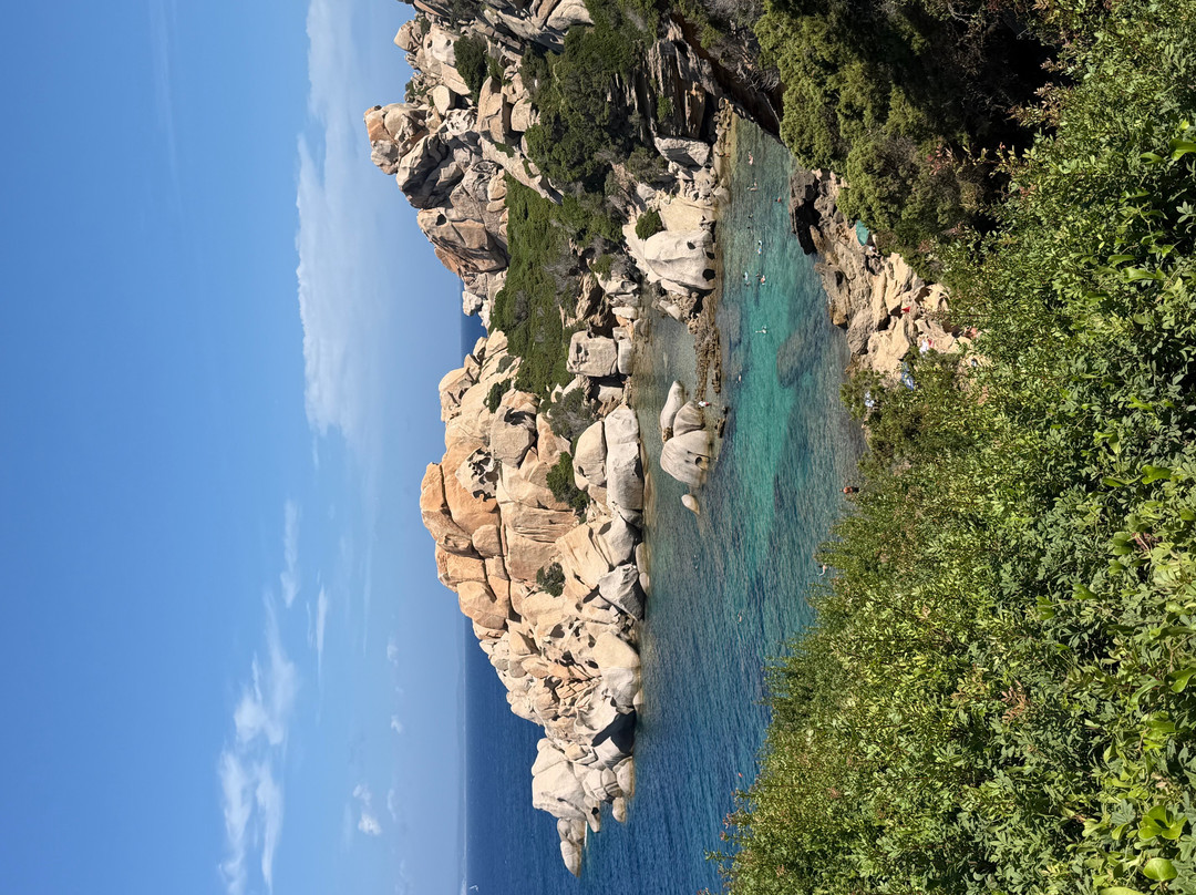 Cala Spinosa-Capo Testa必去景点