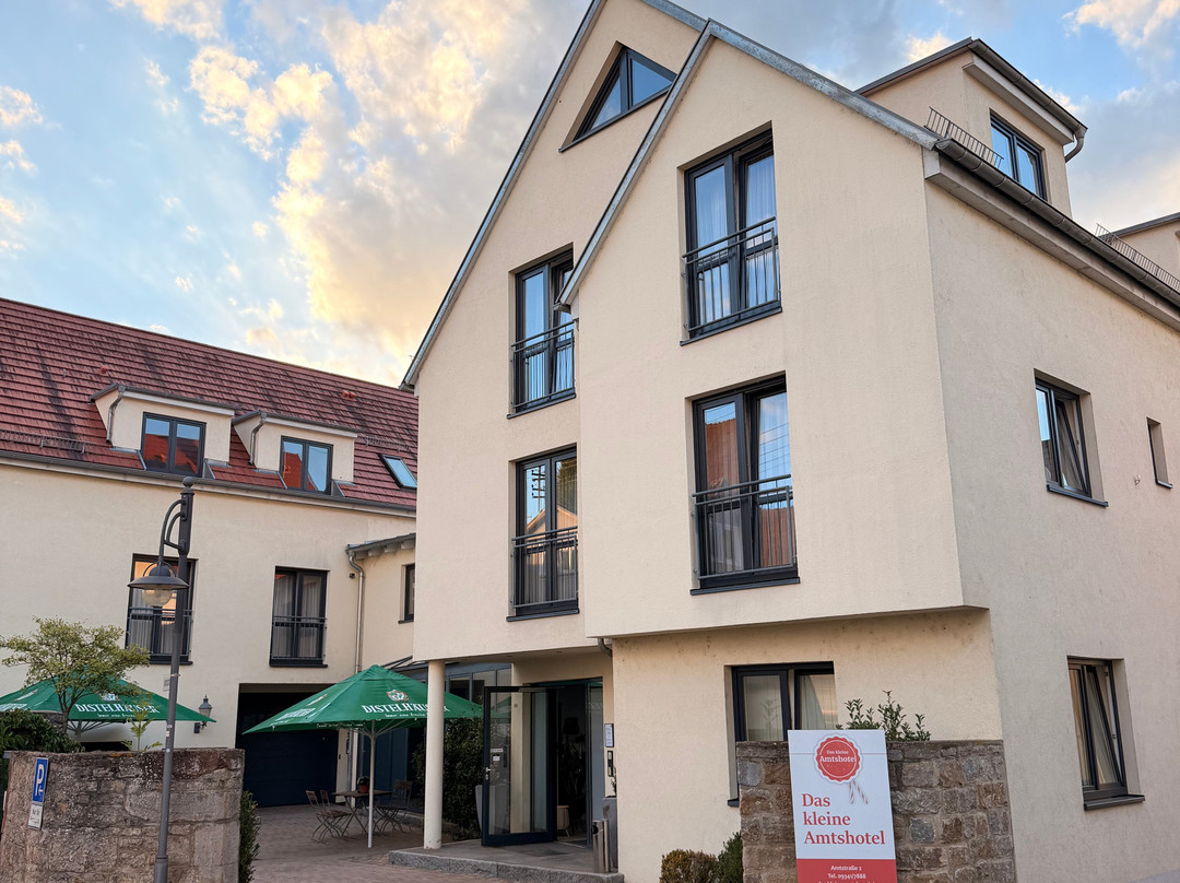 Das kleine Amtshotel主图