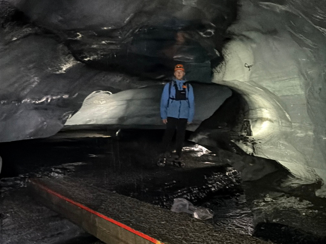Katla Ice Cave Kerlingardalsvegur-维克必去景点