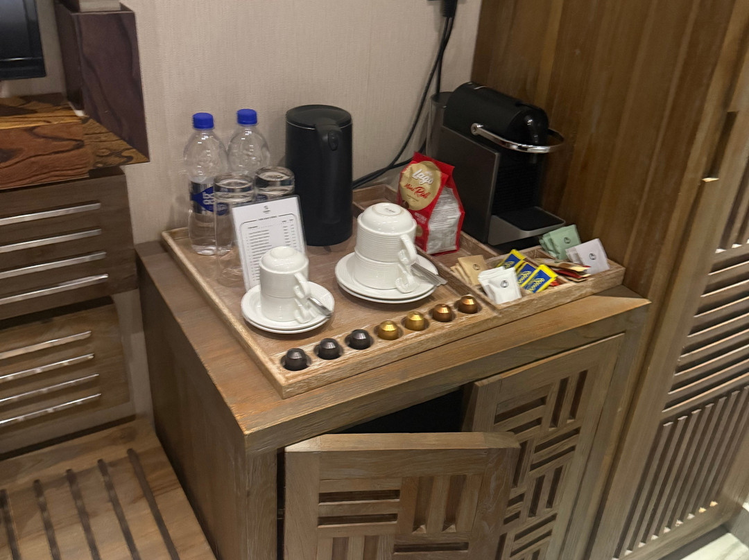 呼鲁马累海洋大酒店主图