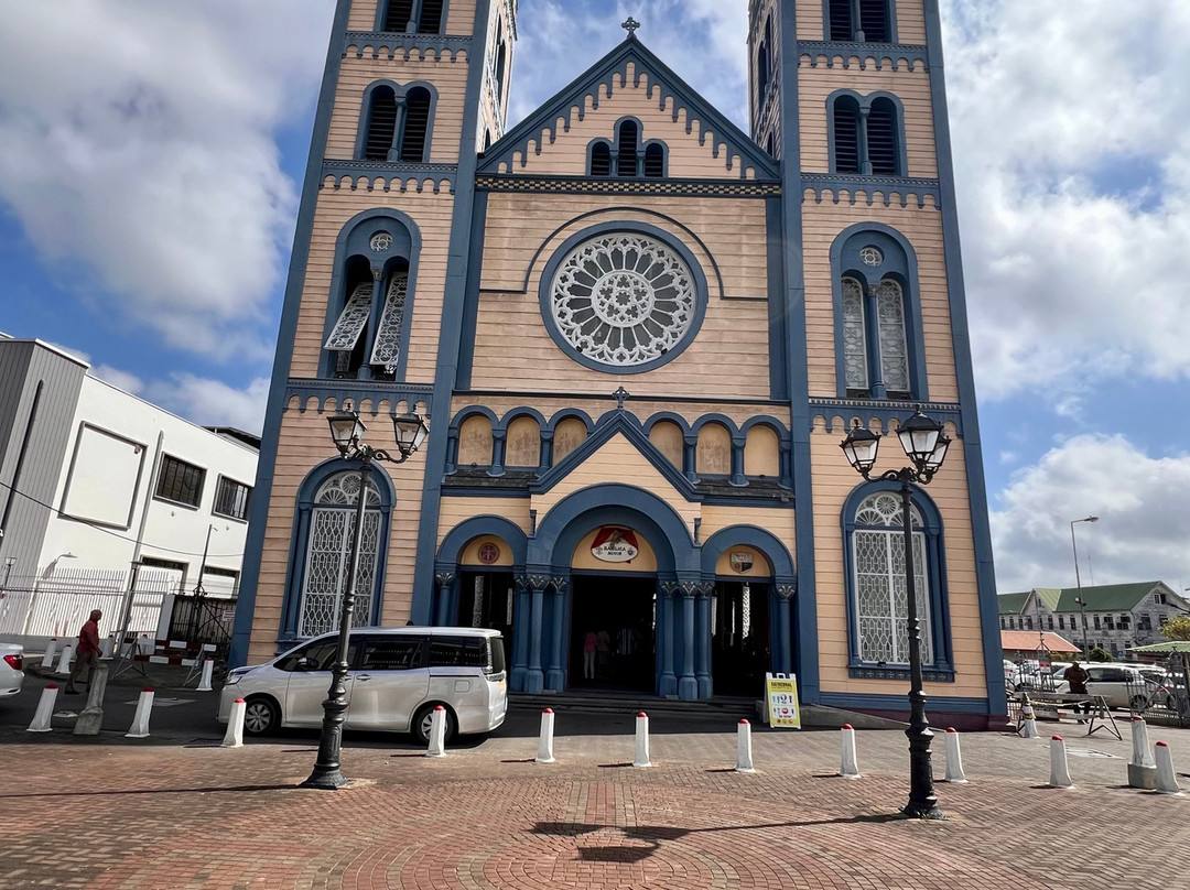 Saint-Peter-and-Paul Basilica of Paramaribo-帕拉马里博必去景点