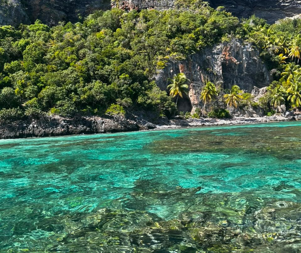 Playa Frontón-Las Galeras必去景点