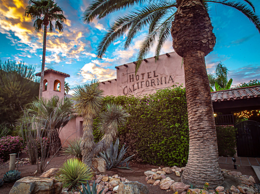 棕榈泉市酒店住宿-加州旅馆