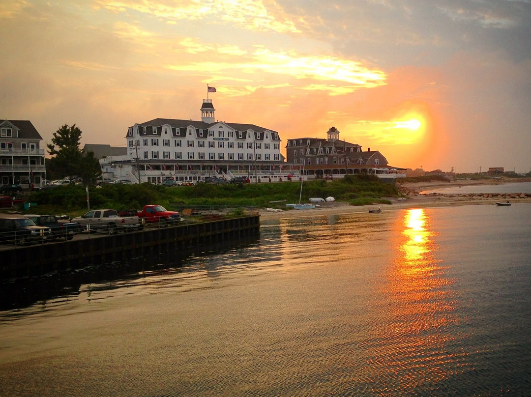 新肖勒姆酒店住宿-The National Hotel