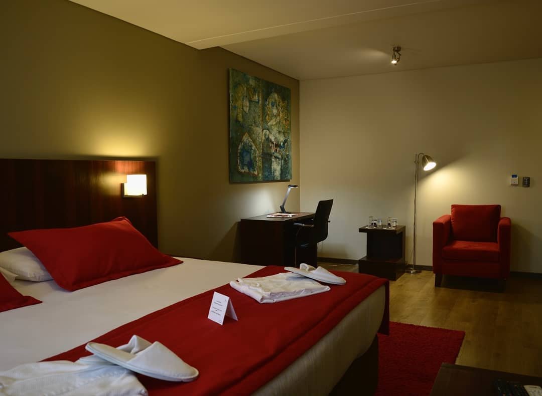 Hotel Manso de Velasco-官方