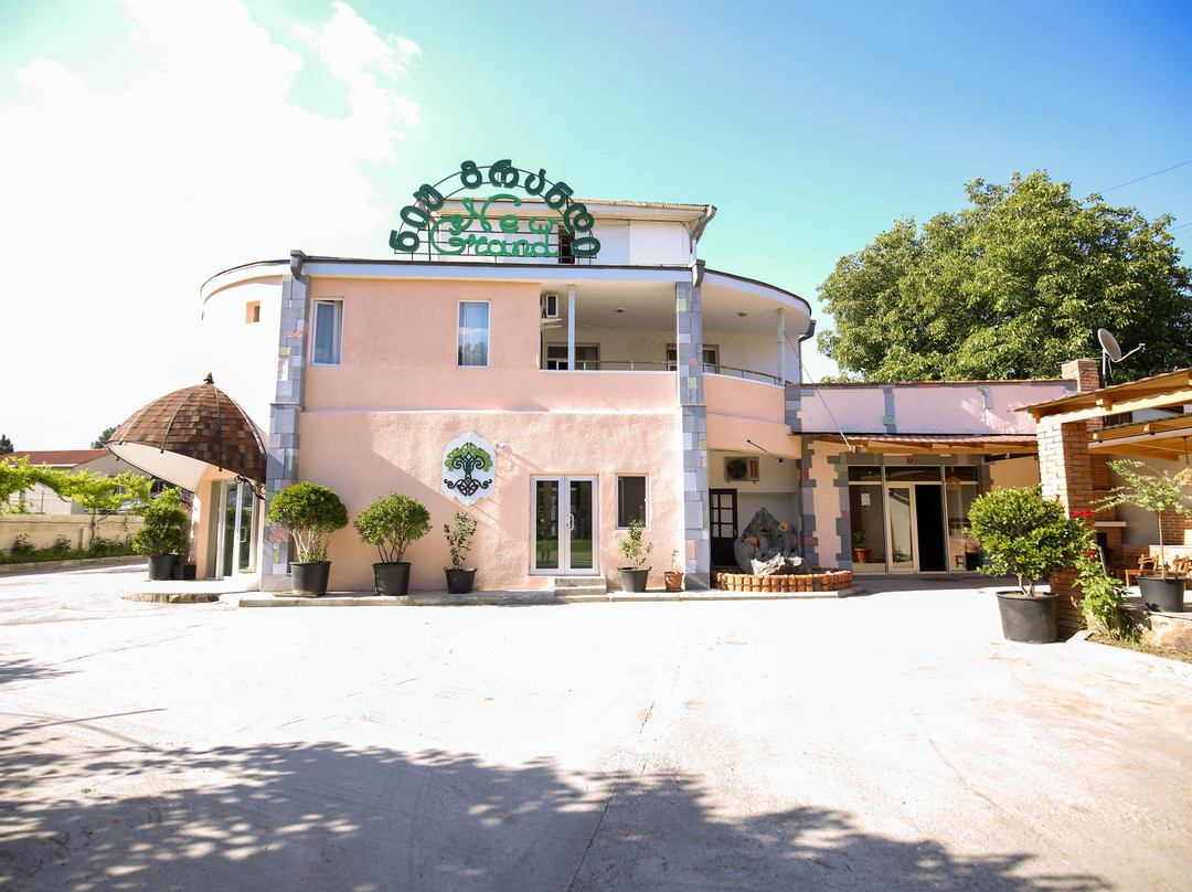 New Grand Hotel