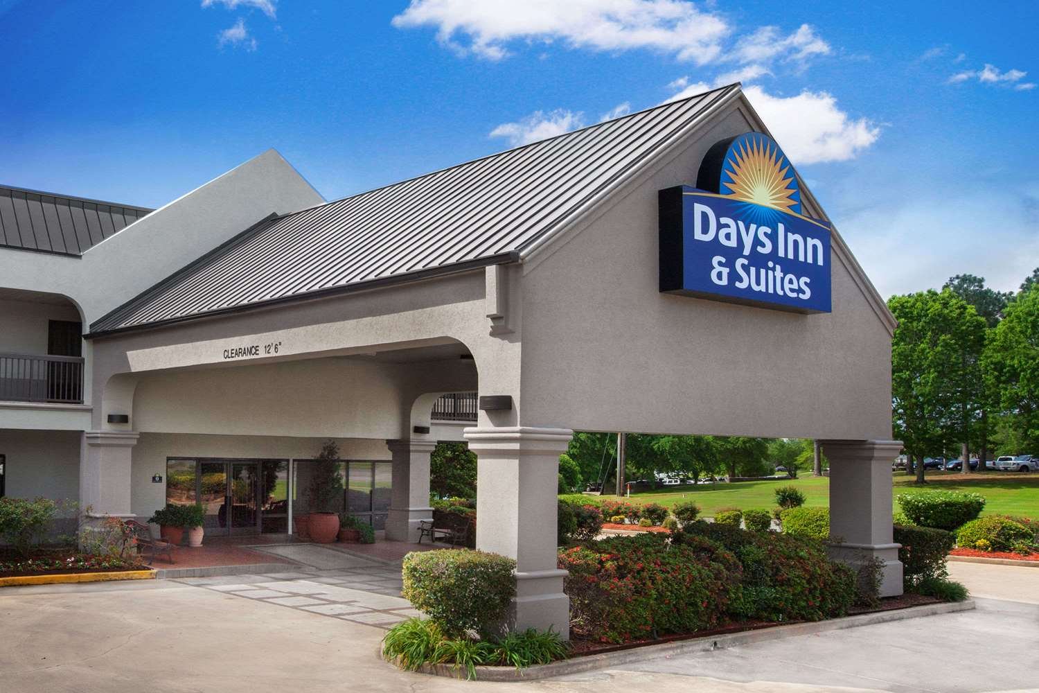 Days Inn & Suites by Wyndham Tyler-官方