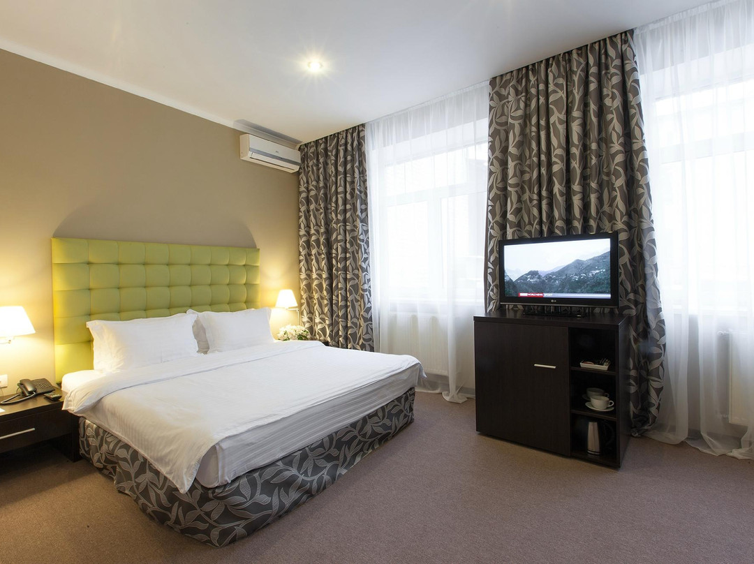 Bontiak Hotel