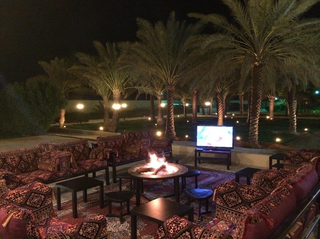 Dhurma酒店住宿-Class Resort