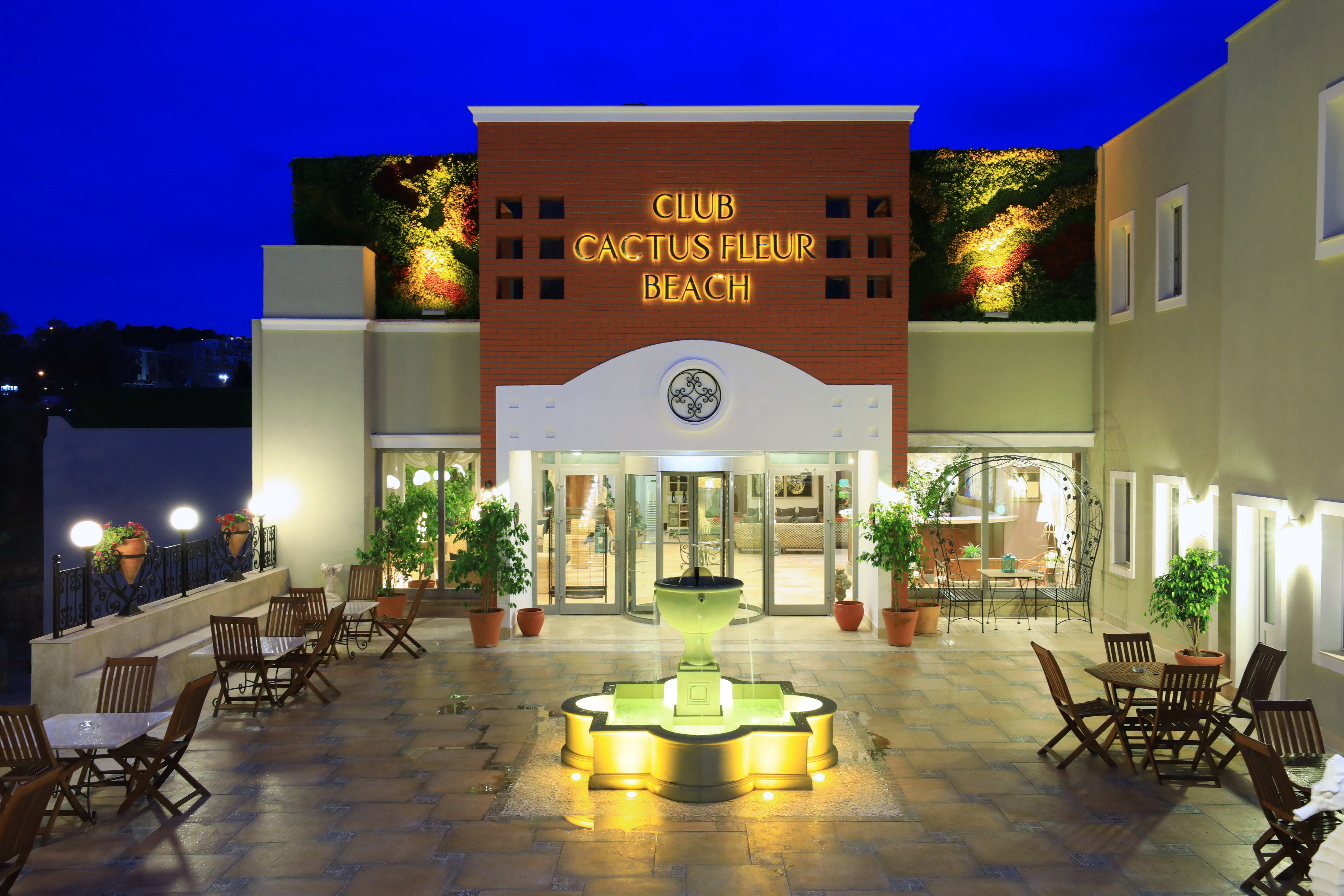 Club Cactus Fleur Beach-官方