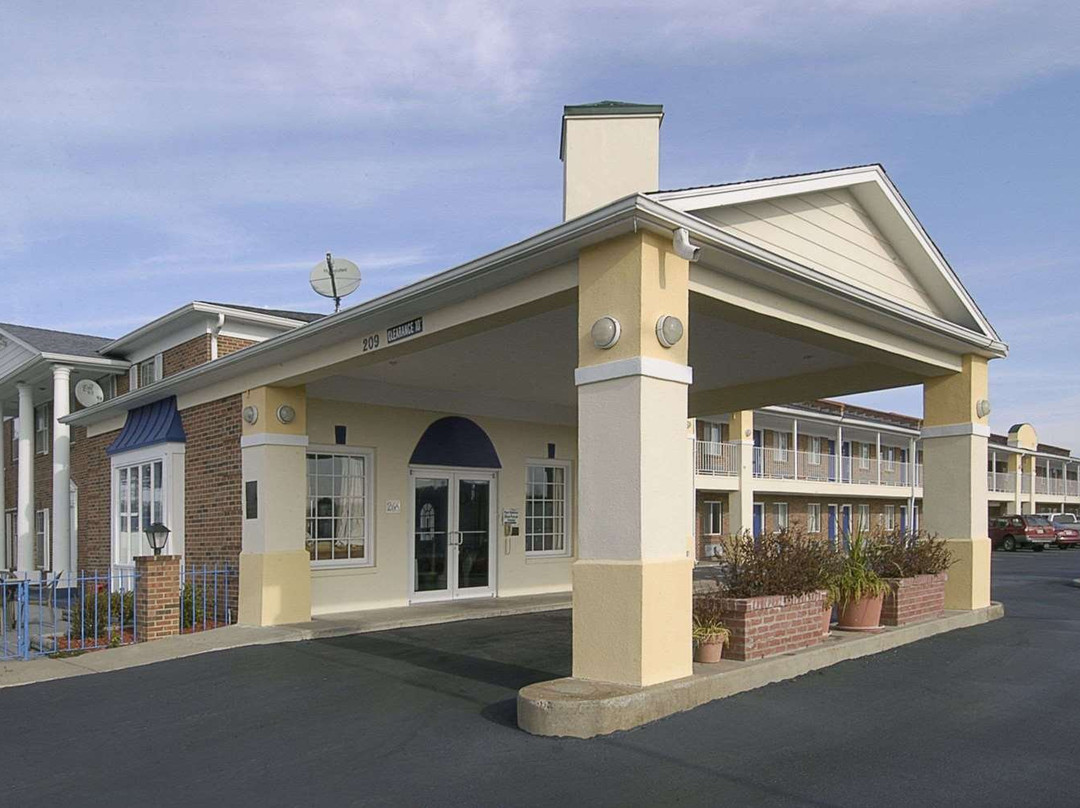 Days Inn by Wyndham Liberty/NE Kansas City