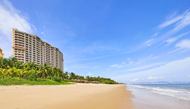 三亚湾希尔顿逸林酒店主图