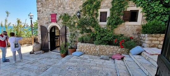 Museum Of Ulcinj's Corsairs-乌尔齐尼必去景点