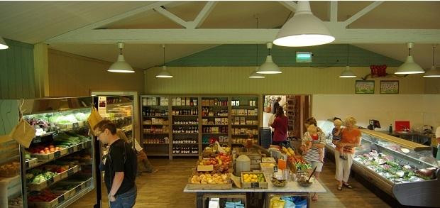 The Farm Shop  at Lymefield Garden Centre景点图片