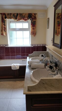 基林之家酒店主图