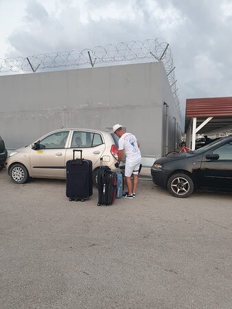 Levante Rentals-利姆尼科利必去景点