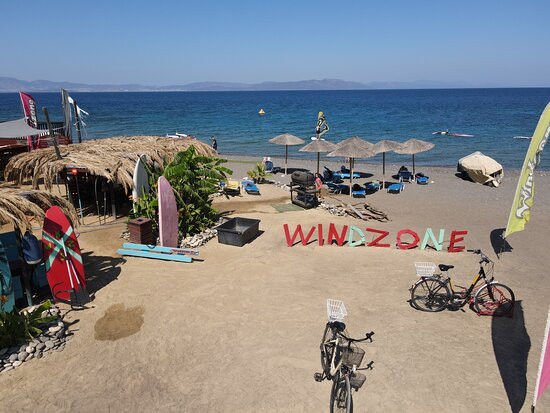 Windzone Surf Club-Kos Town必去景点