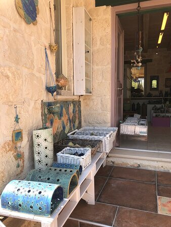 Hanne Mi.s Ceramic Art Studio-瓦西里科斯必去景点