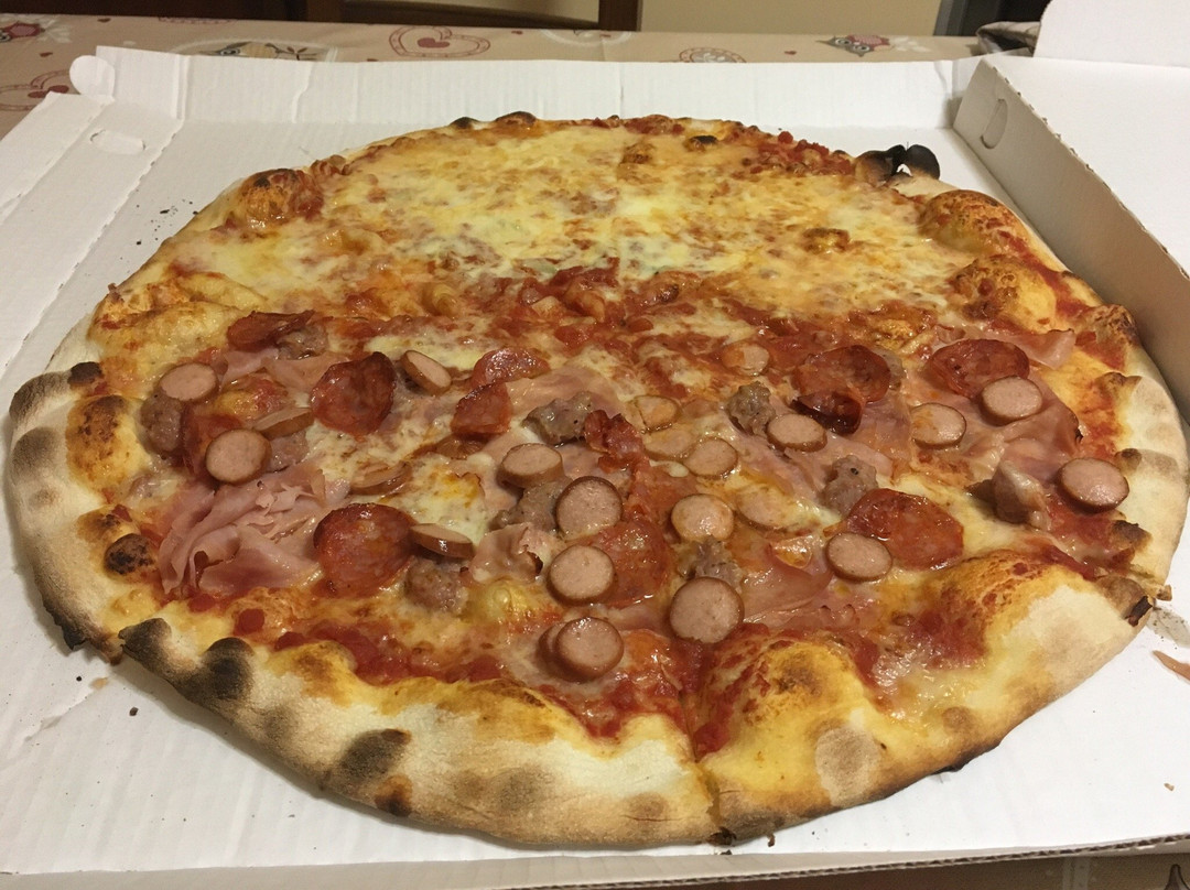 波焦阿卡亚诺餐馆和美食-Pizzeria Caramba