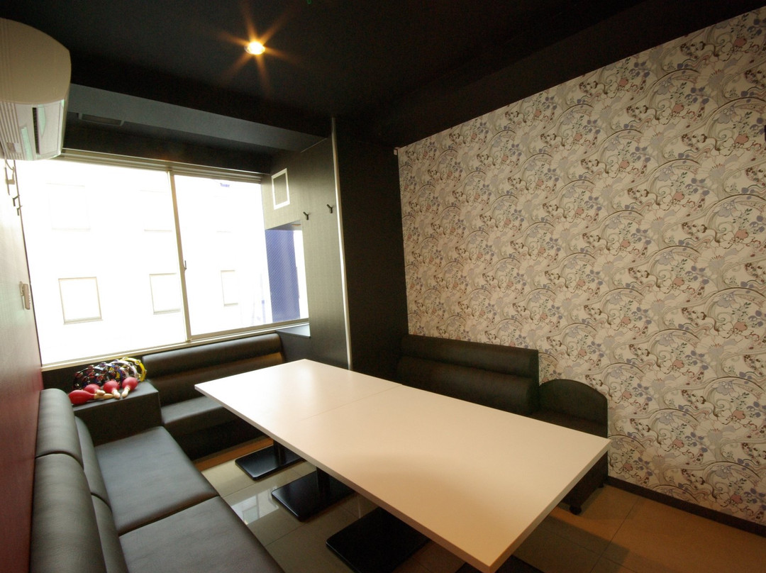 カラオケの鉄人 池袋東口店