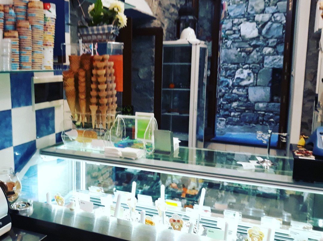 Gelateria Artigianala Un Mare di Yogurt