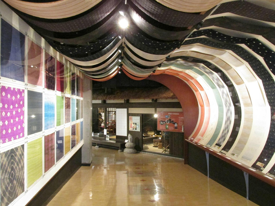 Komagane Silk Museum景点图片