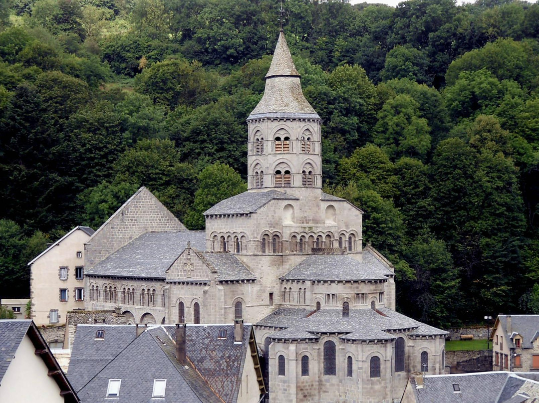 Basilique Notre-Dame d'Orcival景点图片