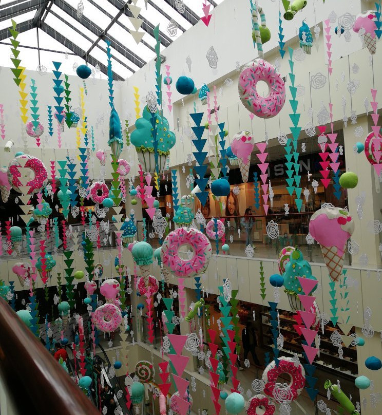 Shopping-Entertainment Center Mart