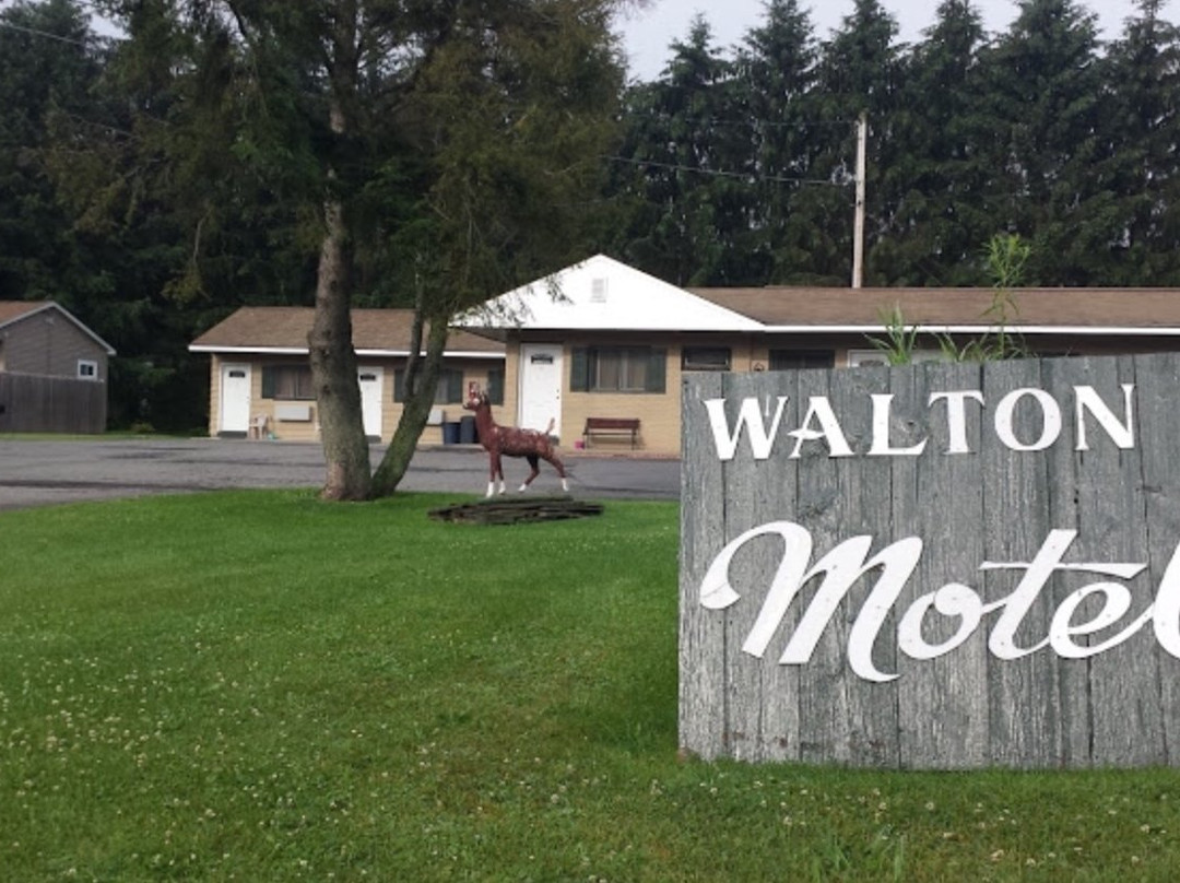 Walton Motel