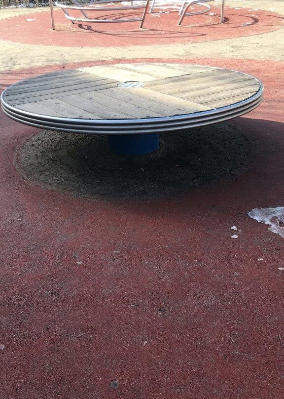 Spielplatz Karl-Marx-Platz-Oelsnitz/Vogtland必去景点