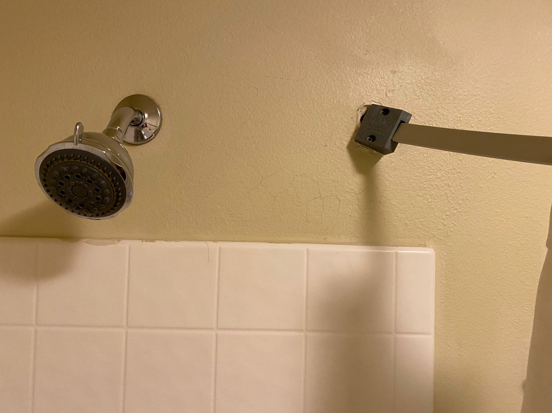 Super 8 by Wyndham McCall主图