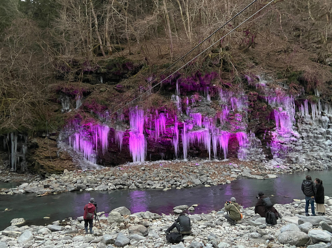 Misotsuchi Icicles (Misotsuchinotsurara)-秩父市必去景点