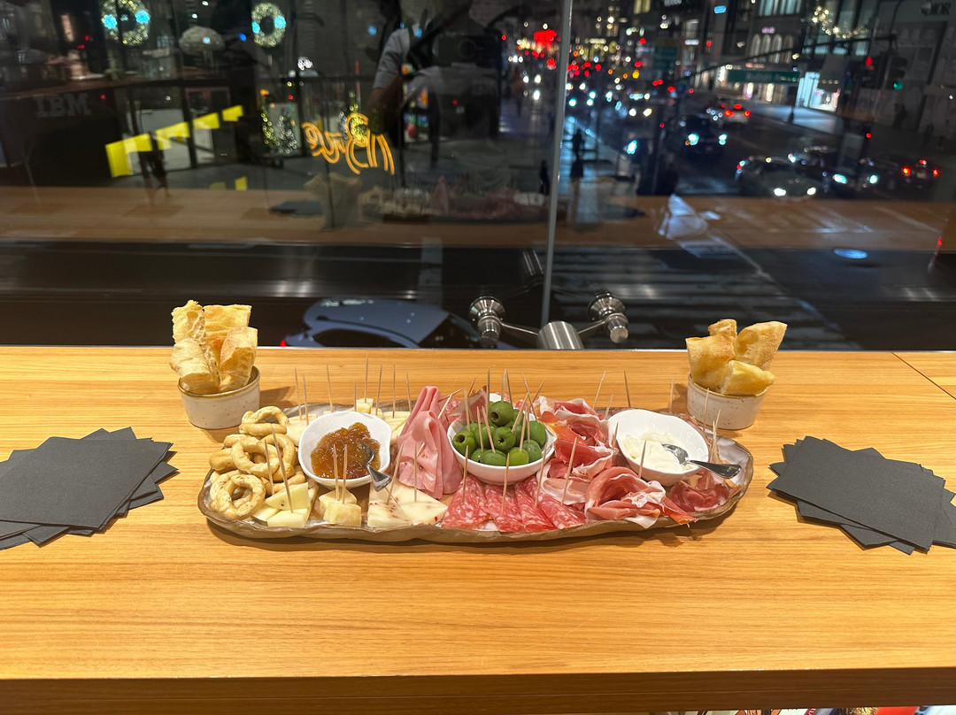 Sogno Toscano Cafe Market & Wine Bar