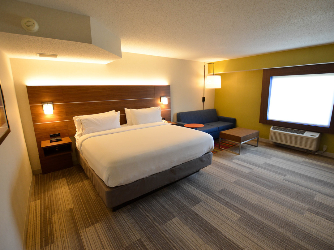 Holiday Inn Express Pittsburgh-Bridgeville by IHG主图