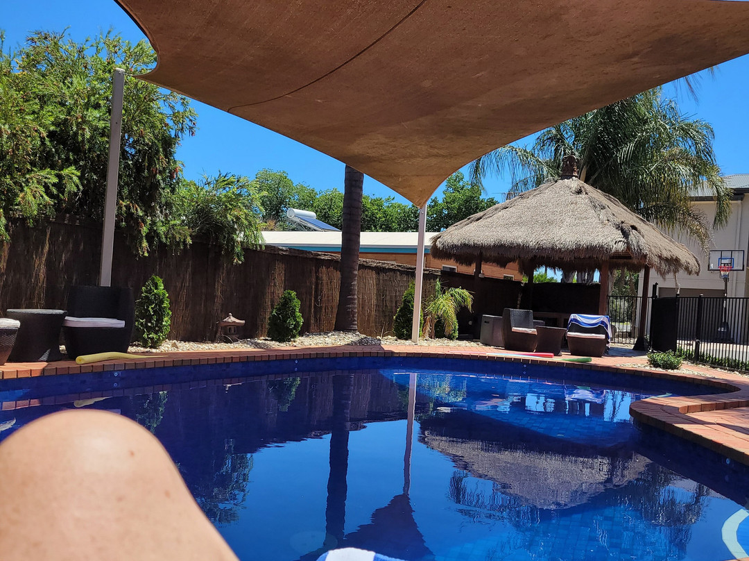 茶馆汽车旅馆主图