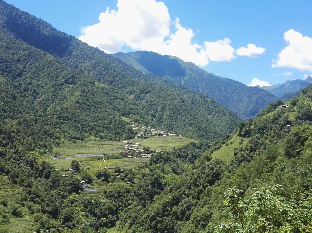 独龙江河谷-贡山独龙族怒族自治县必去景点