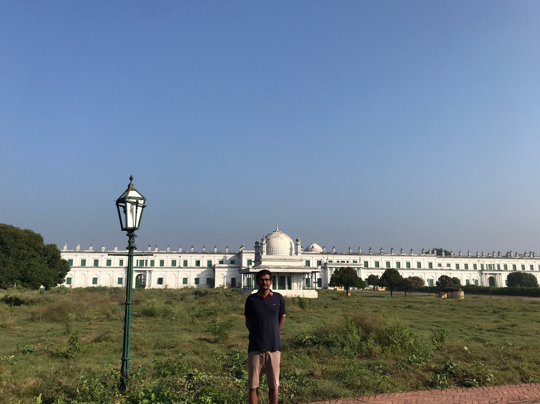 Hazarduari Palace Museum景点图片