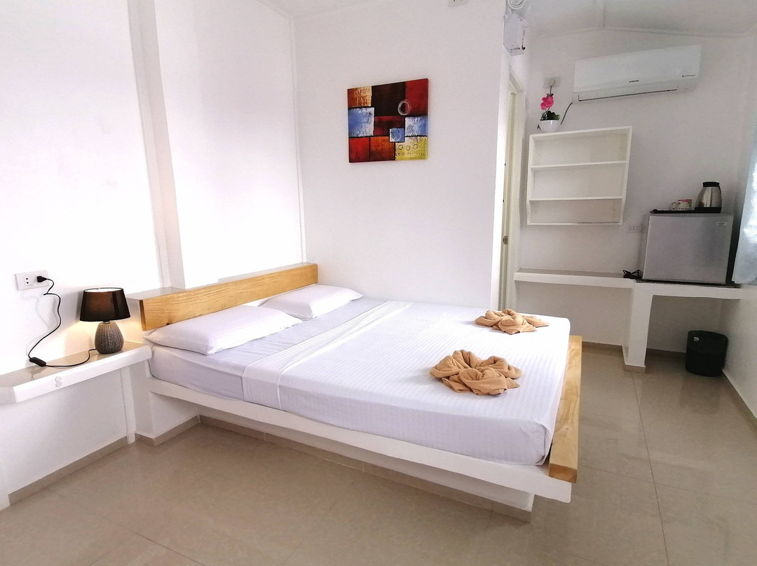 Astillo's Guest Houses主图