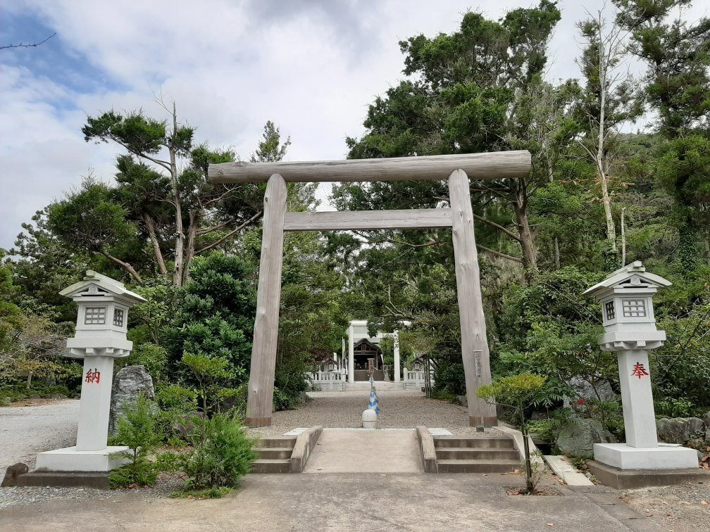 Amatsu Shinmeigu Shrine-鸭川市必去景点